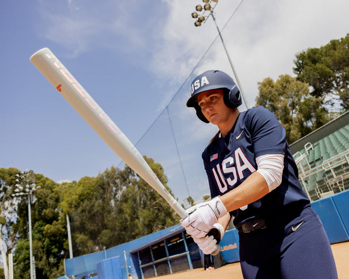 2025 Easton Ghost Unlimited (-9) Fastpitch Softball Bat: EFP5GHUL9