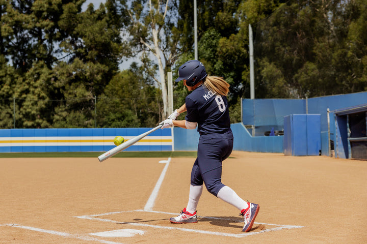 2025 Easton Ghost Unlimited (-9) Fastpitch Softball Bat: EFP5GHUL9