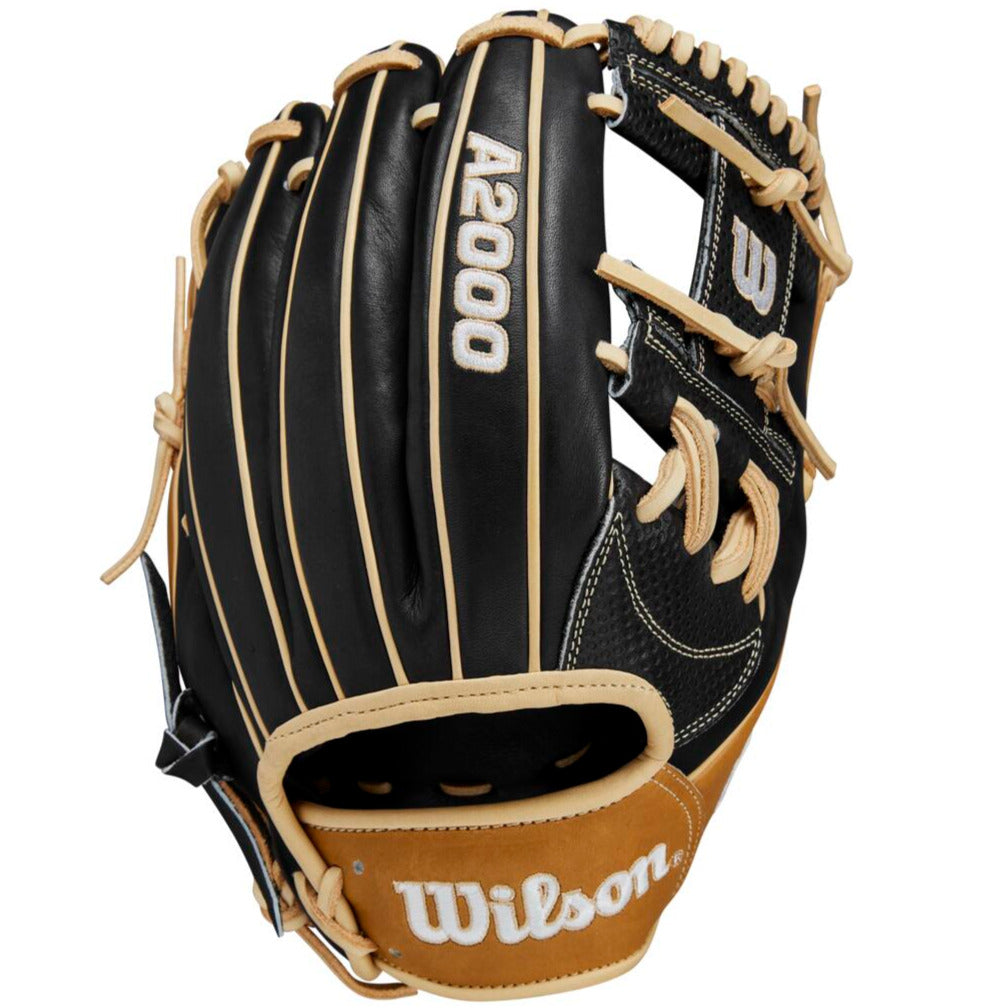 What to Do When Baseball Glove Gets Wet: Quick Fixes!