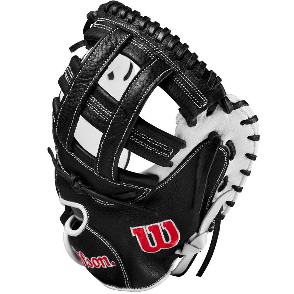 Wilson 33 Adult A1000 Catchers Mitt