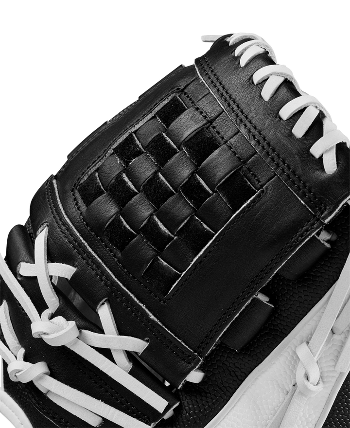 Wilson A2000 P12 12" Fastpitch Glove: WBW10267512