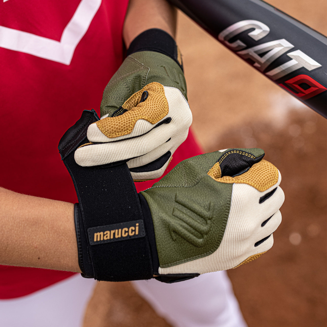 Marucci batting deals gloves